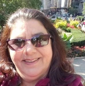 Meet your Posher, Monica